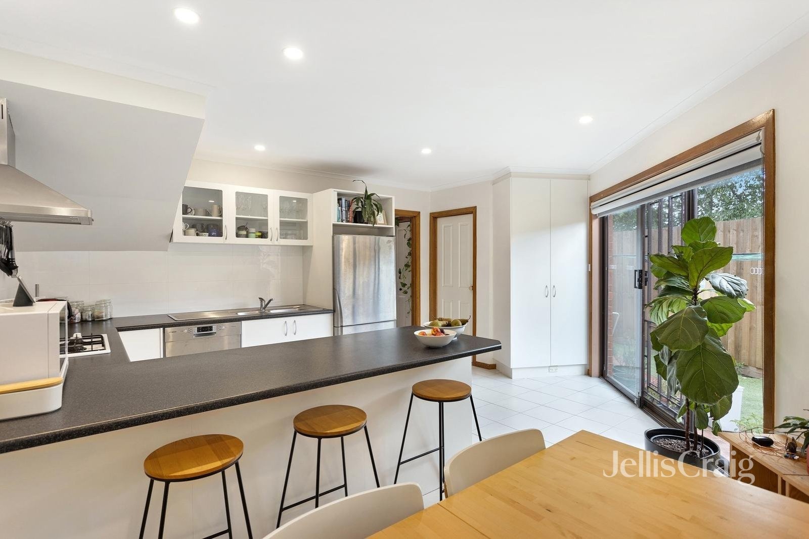 4/36-38 Austin Street, Alphington image 2