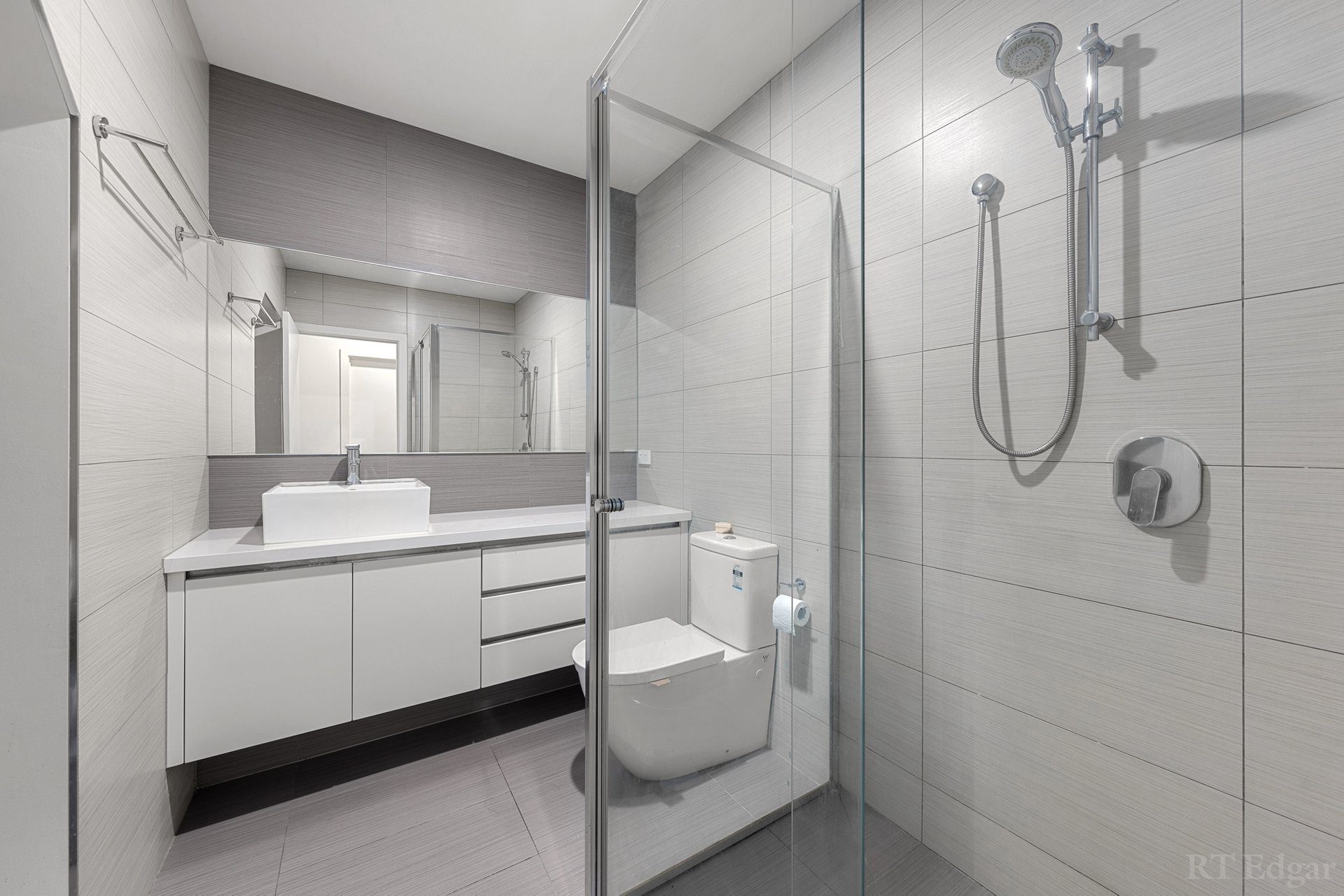 Property Gallery Thumbnail 5