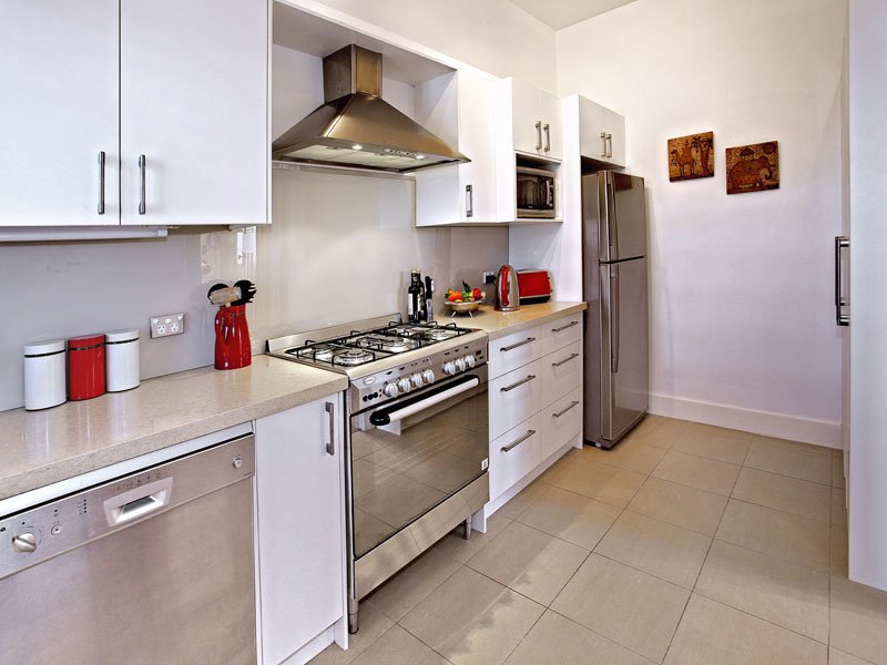 4/36 Brighton Road, Elwood image 4