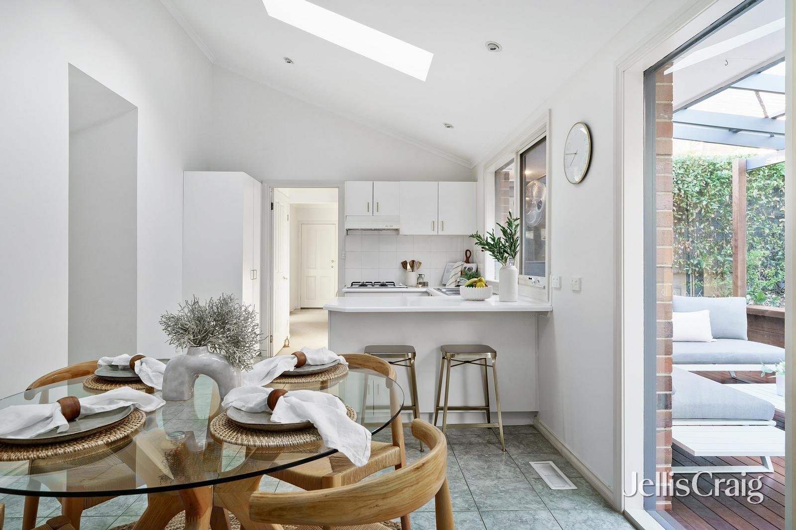 4/36 Livingstone Road, Eltham image 6