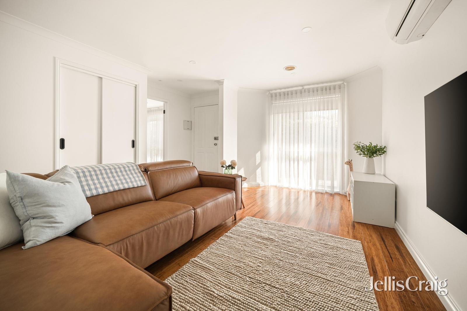 4/37 York Street, Bonbeach image 2