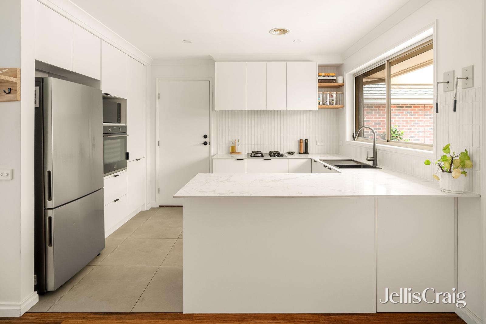 4/37 York Street, Bonbeach image 6