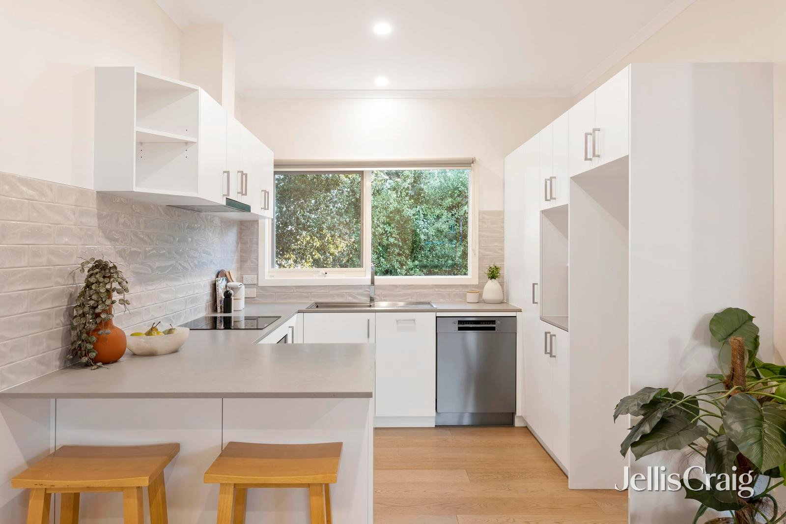 4/38-40 Caroline Street, Ringwood image 4