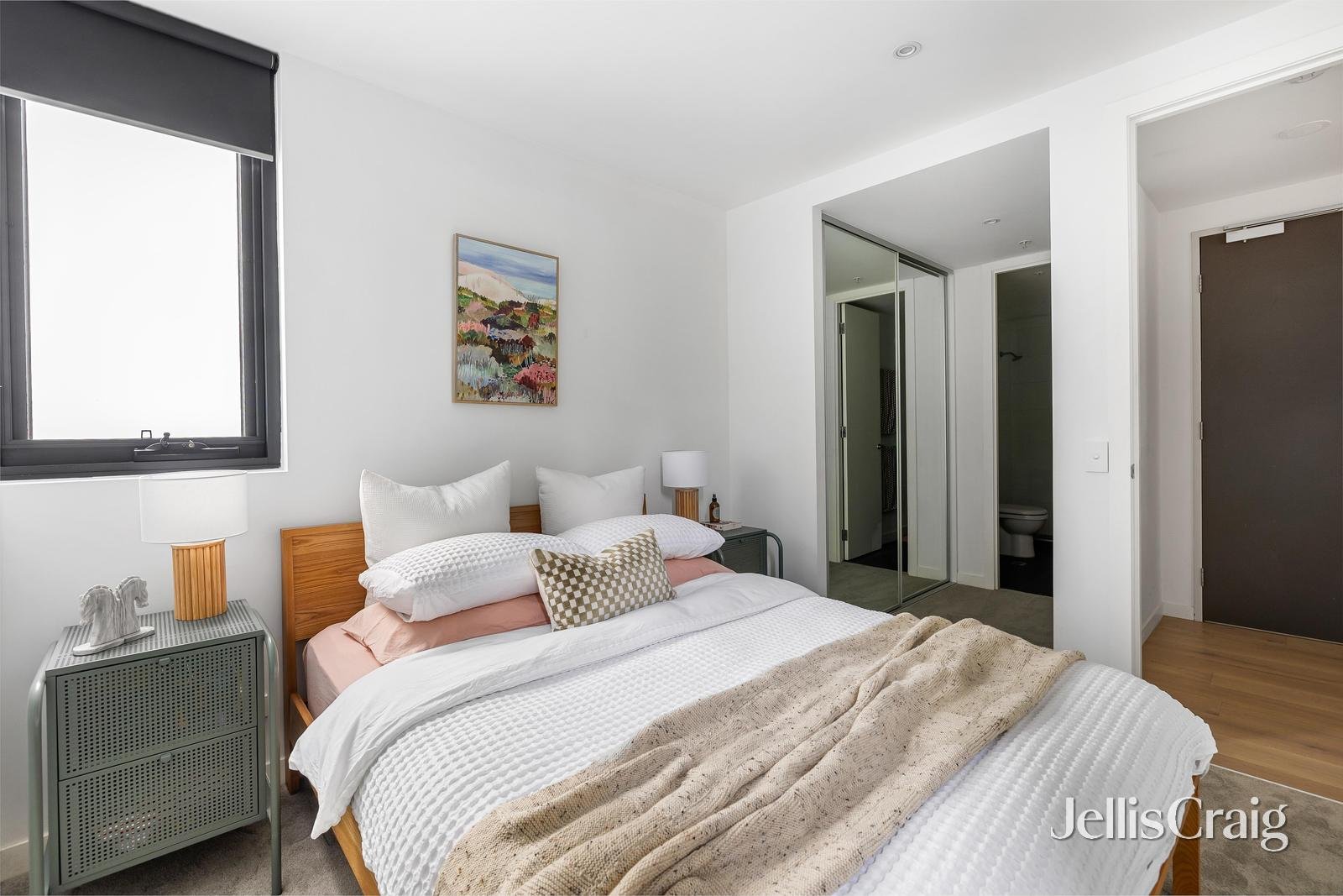 4/38 Camberwell Road, Hawthorn East image 5