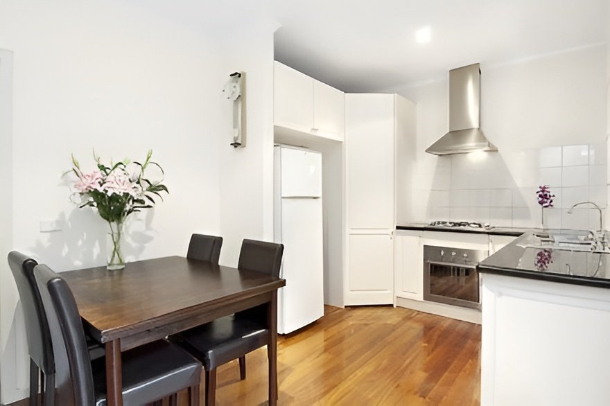 4/38 Evans Street, Moonee Ponds image 3