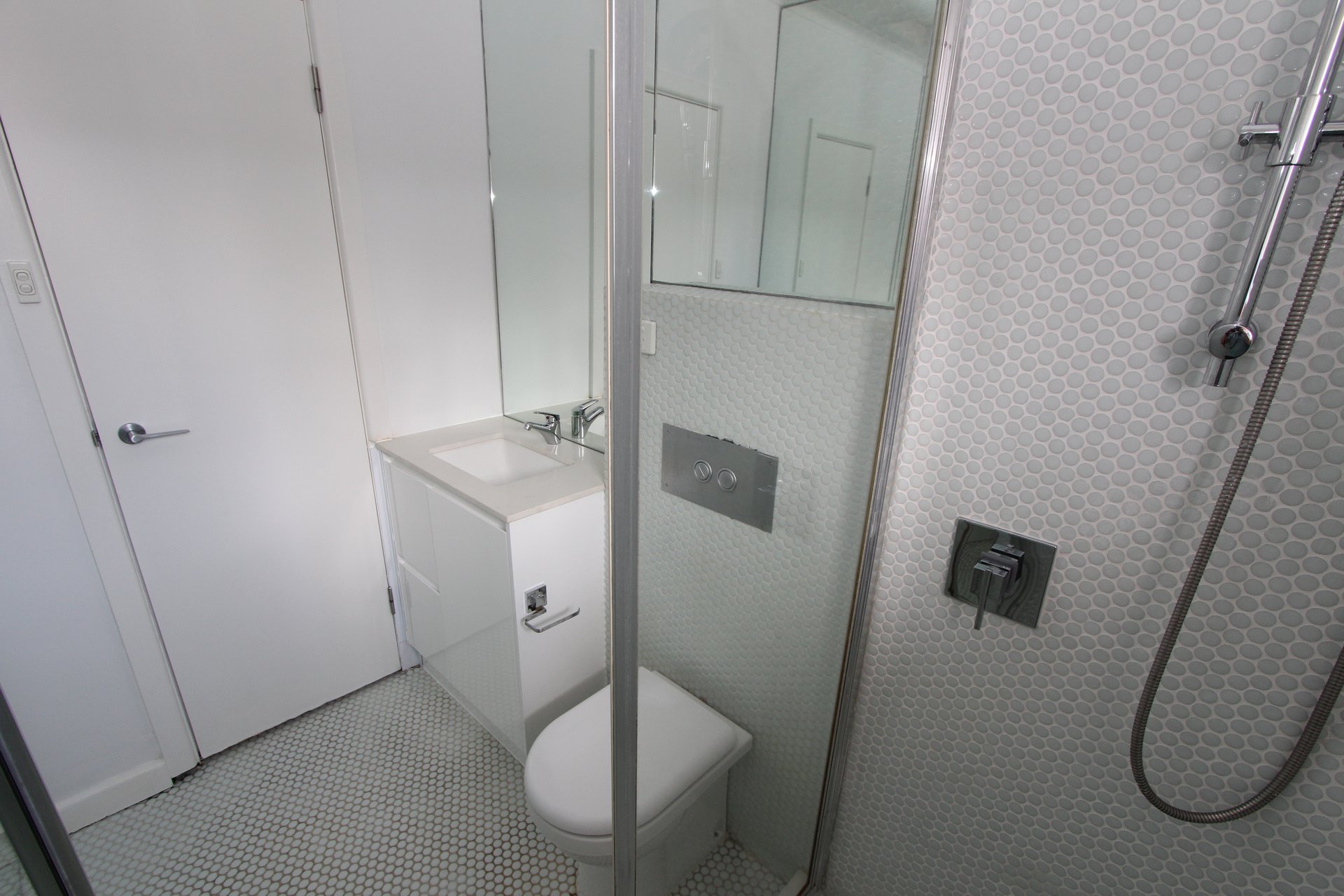 Property Gallery Thumbnail 8