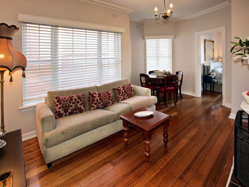 4/39 Eildon Road, St Kilda image 3