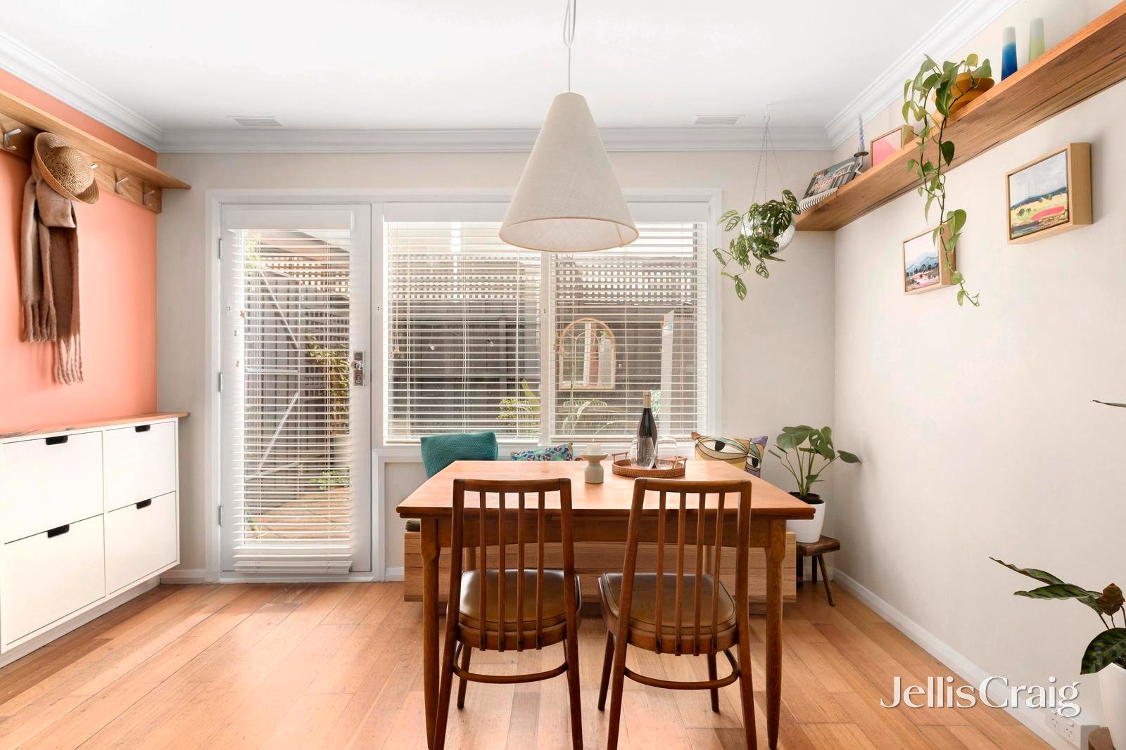 4/39 King Street, Essendon image 3