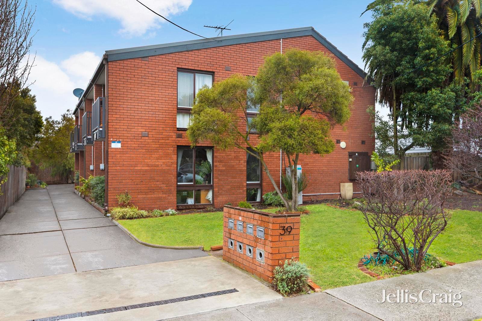 4/39 King Street, Essendon image 8