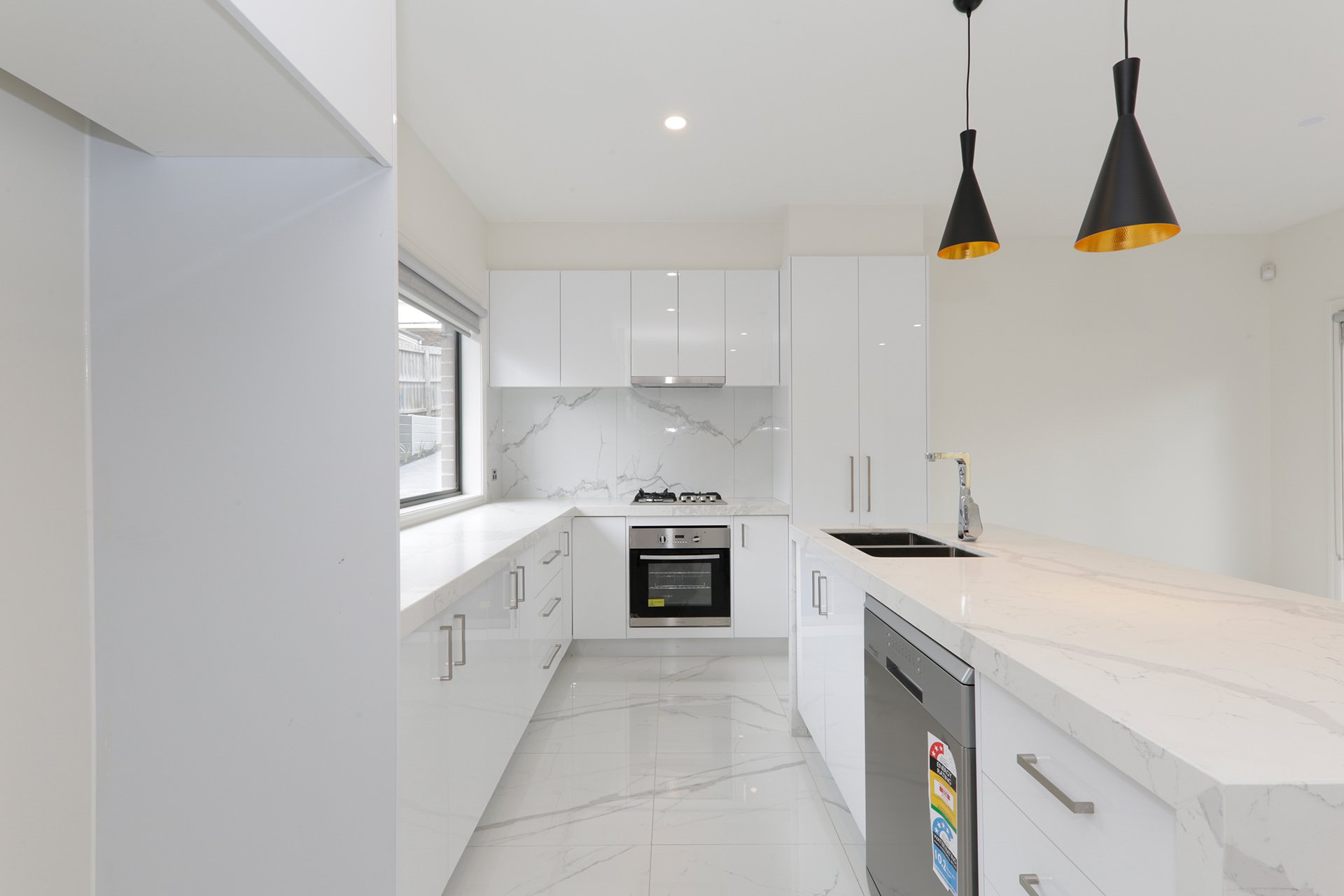 4/39 Wooddale Grove, Donvale image 2