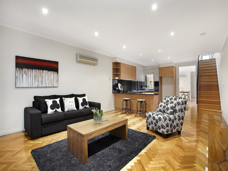 43A Ruskin Street, Elwood image 2