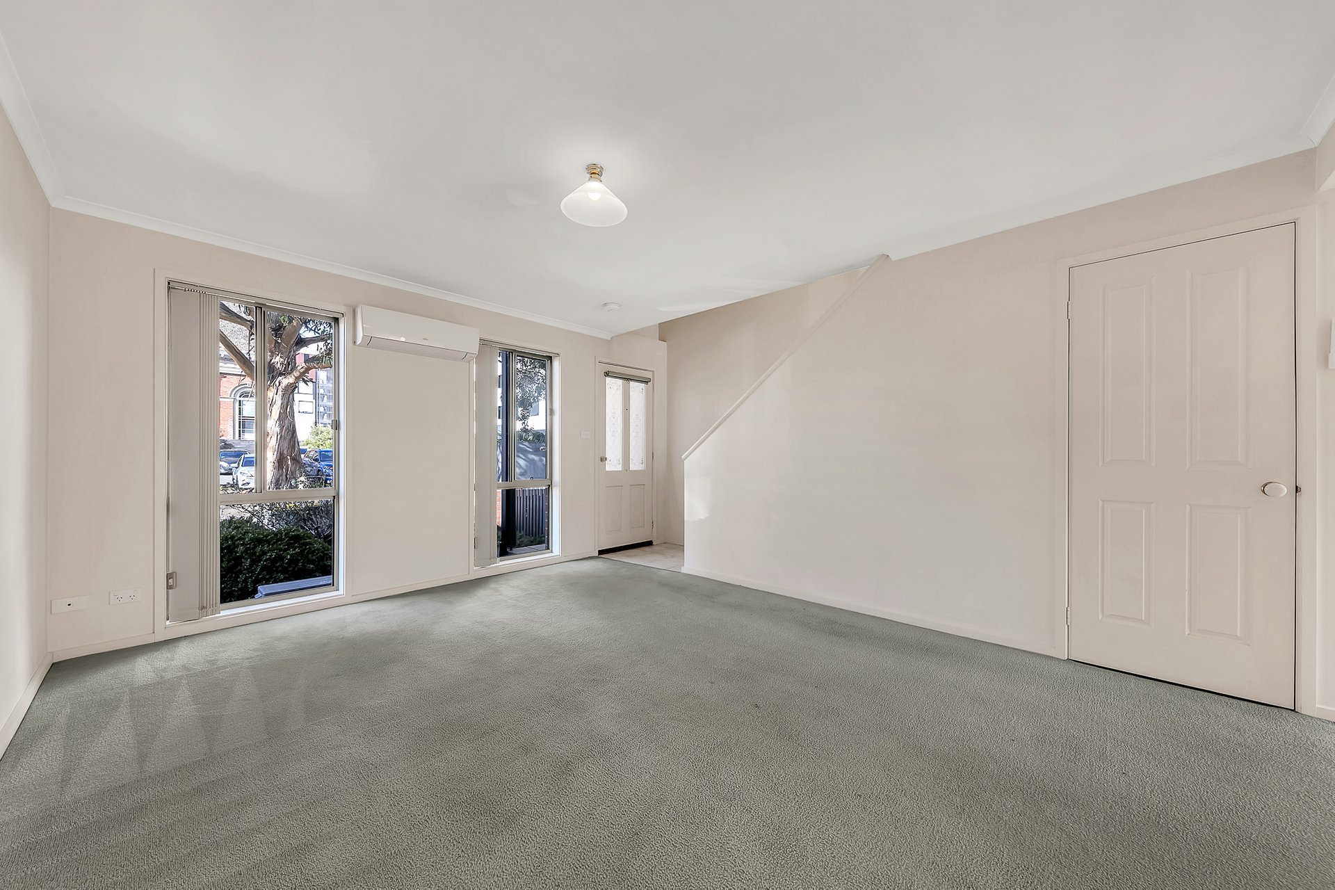 4/4-10 Benson Street, Geelong image 2