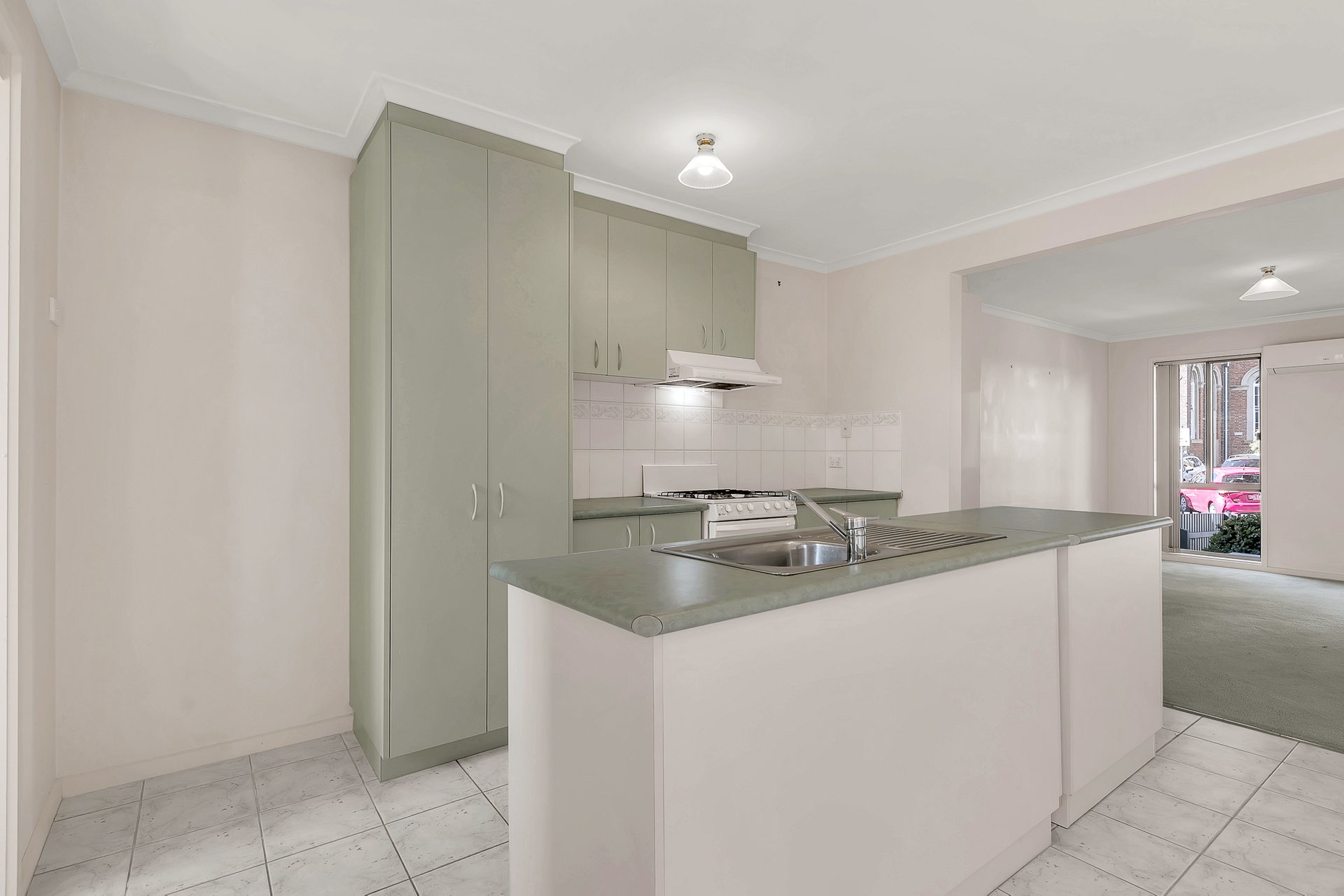 4/4-10 Benson Street, Geelong image 6