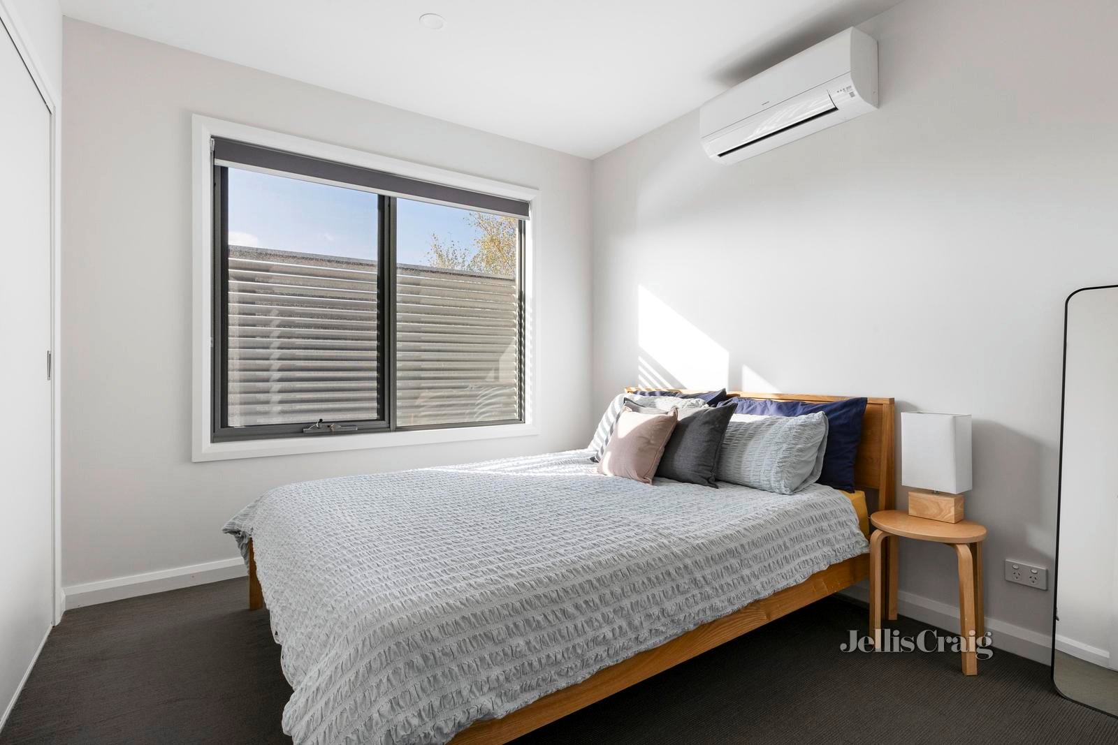 4/4-6 Mcfadzean Avenue, Reservoir image 9