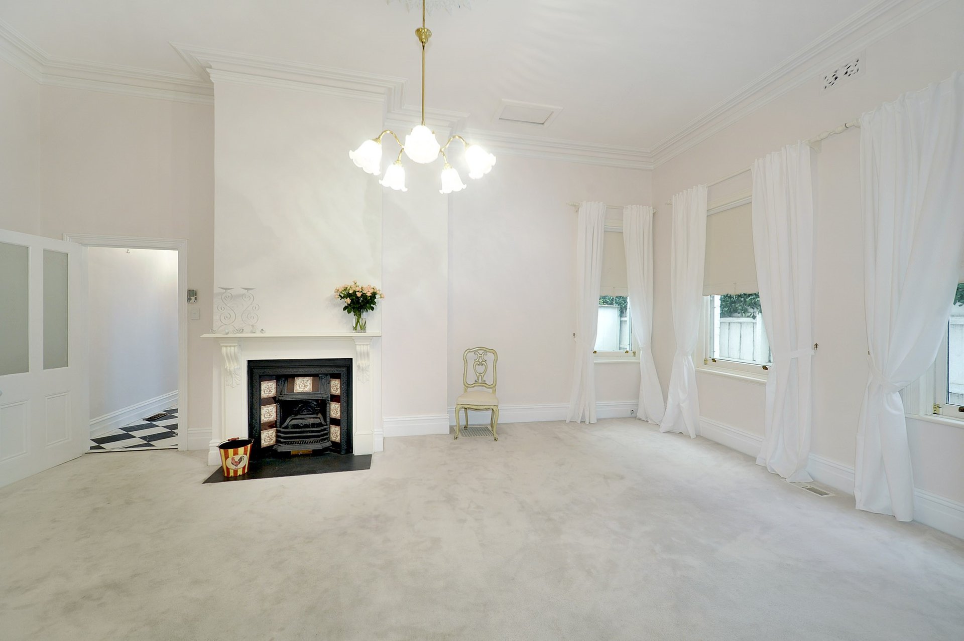 Property Gallery Thumbnail 3
