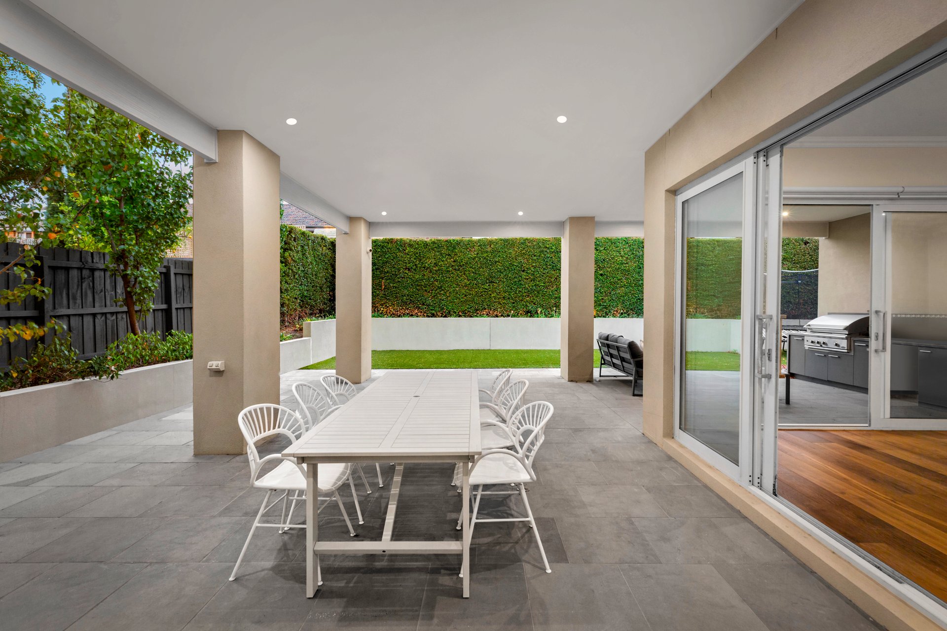 44 Aintree Rd, Glen Iris image 3