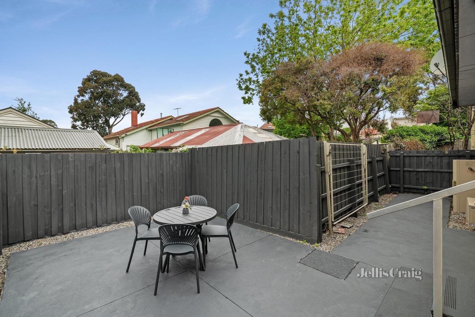 4/4 Albion Road, Box Hill image 5