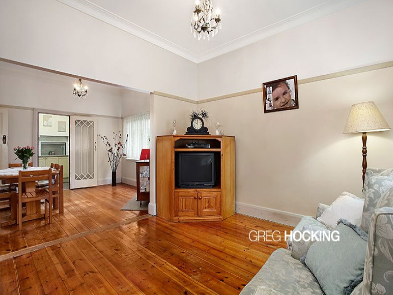 44 Alma Terrace, Newport image 3