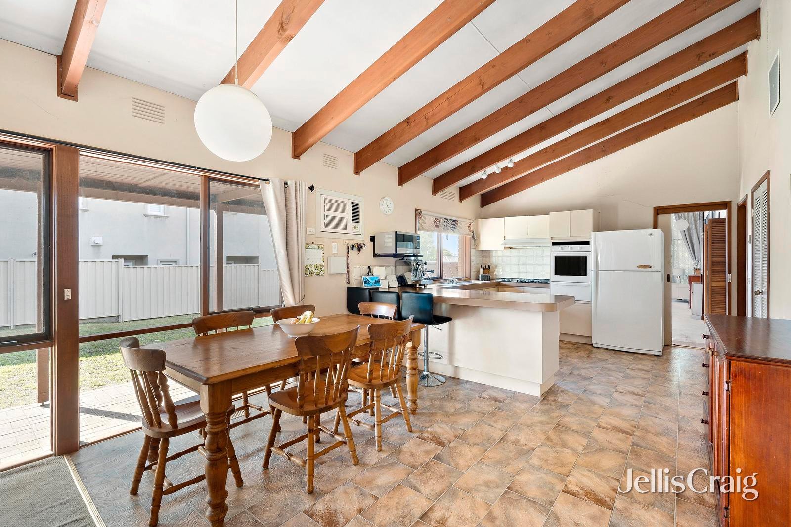 44 Balmoral Avenue, Strathmore image 4