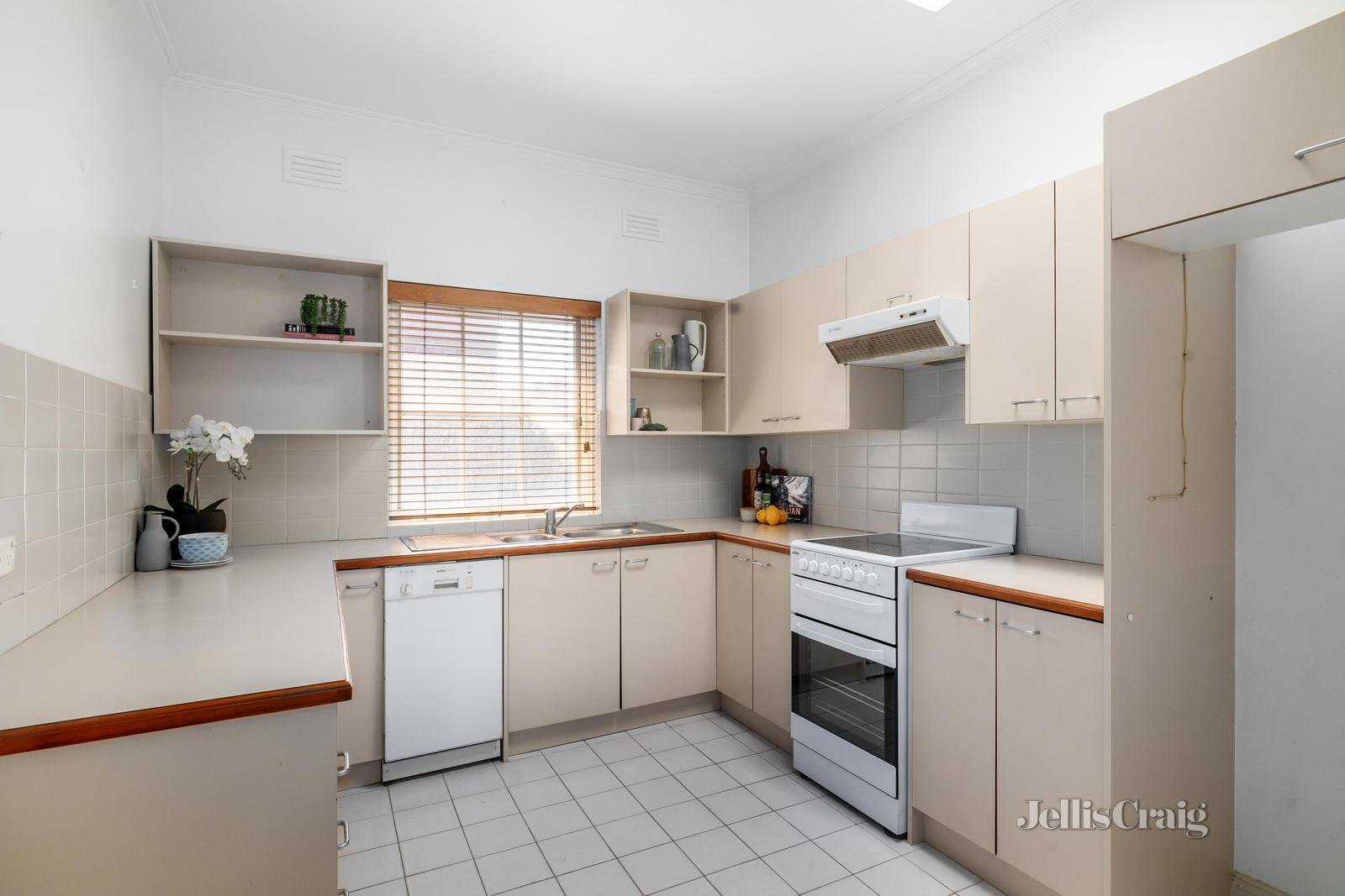 4/4 Barkers Road, Hawthorn image 3