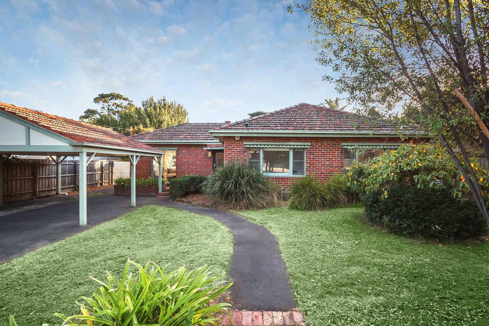44 Barkly Street