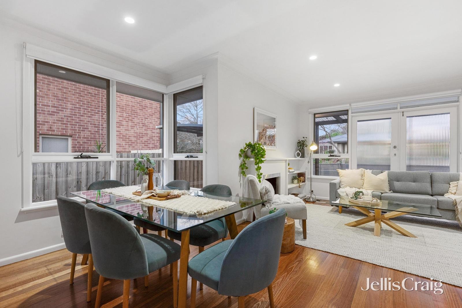 44 Barter Crescent, Forest Hill image 4