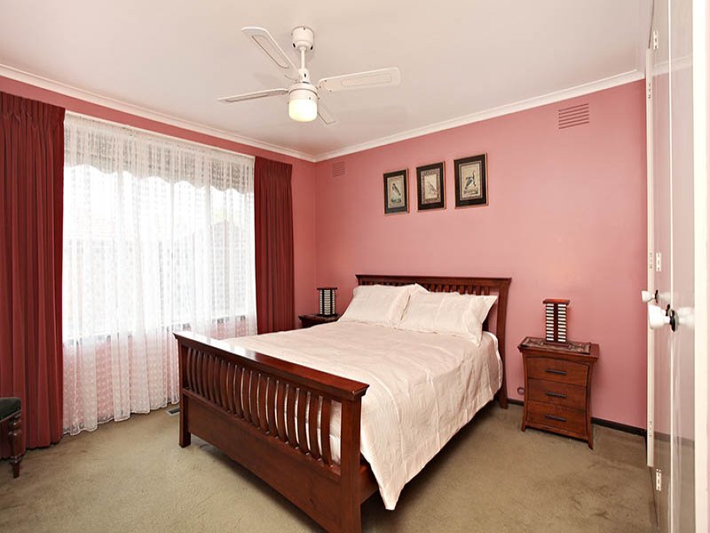 44 Berkley Road, Ringwood image 7