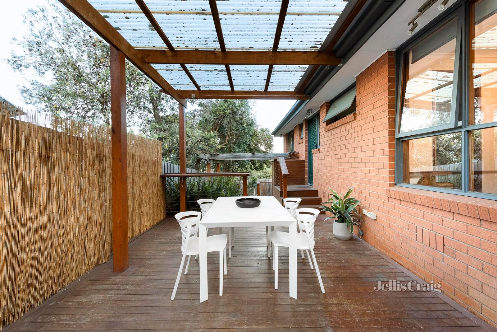 4/4 Brassey Avenue, Rosanna image 8