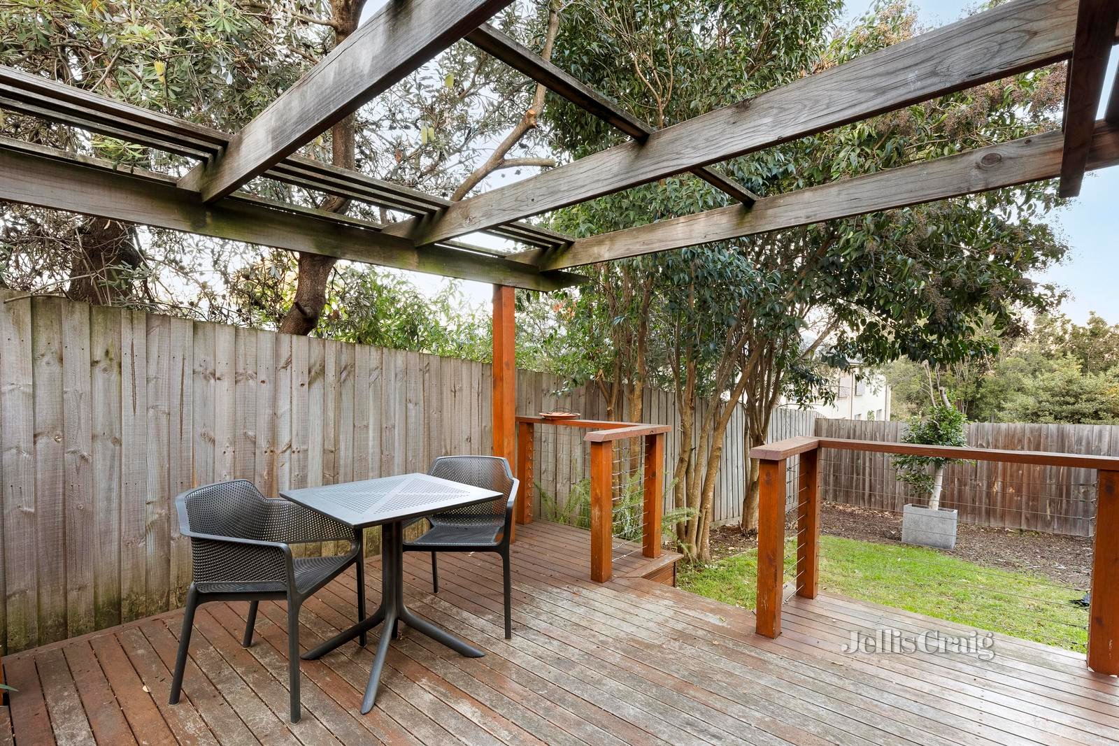 4/4 Brassey Avenue, Rosanna image 9