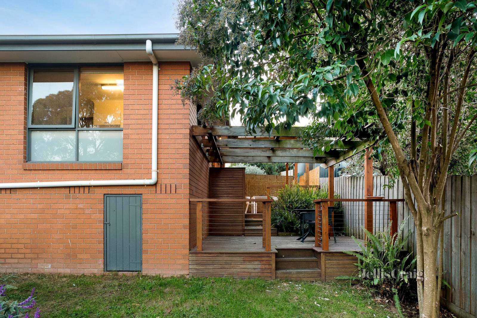 4/4 Brassey Avenue, Rosanna image 10