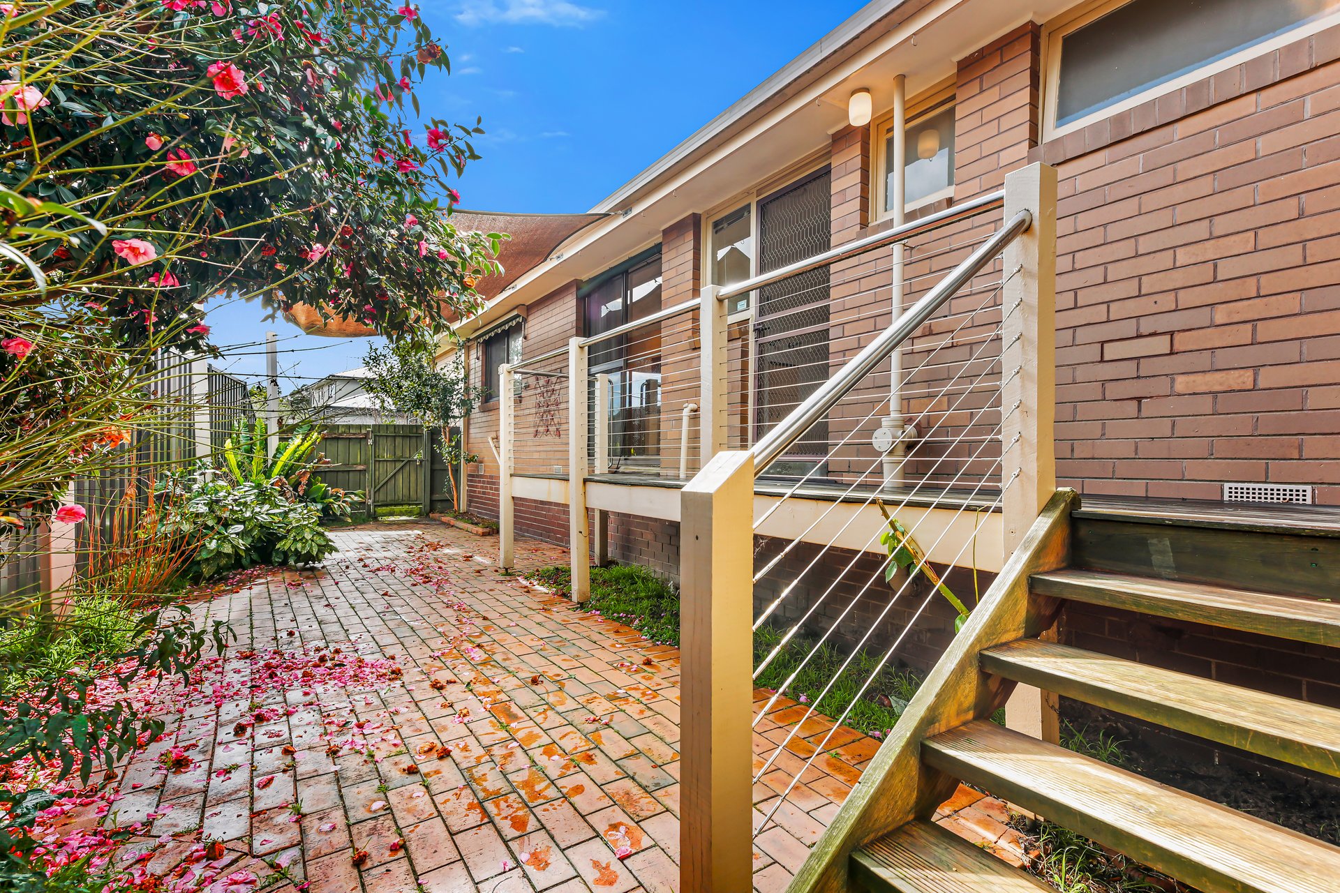 44 Brentwood Drive, Glen Waverley image 9
