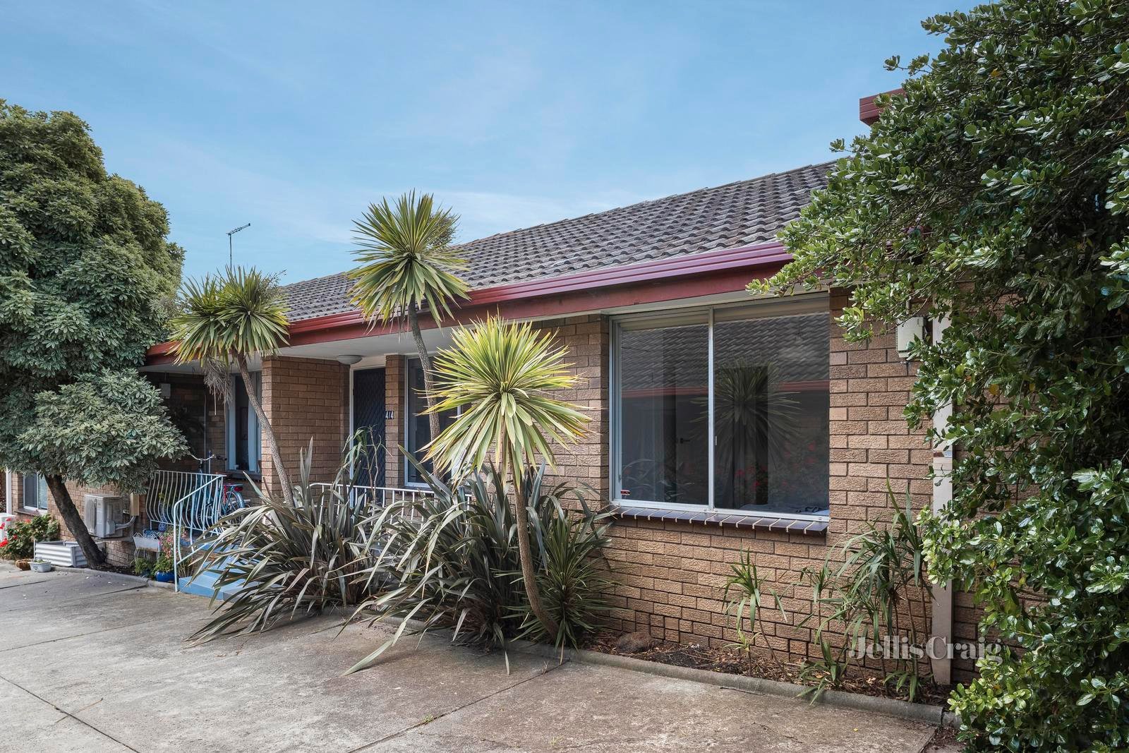 4/4 Dalgety Street, Brunswick West image 1