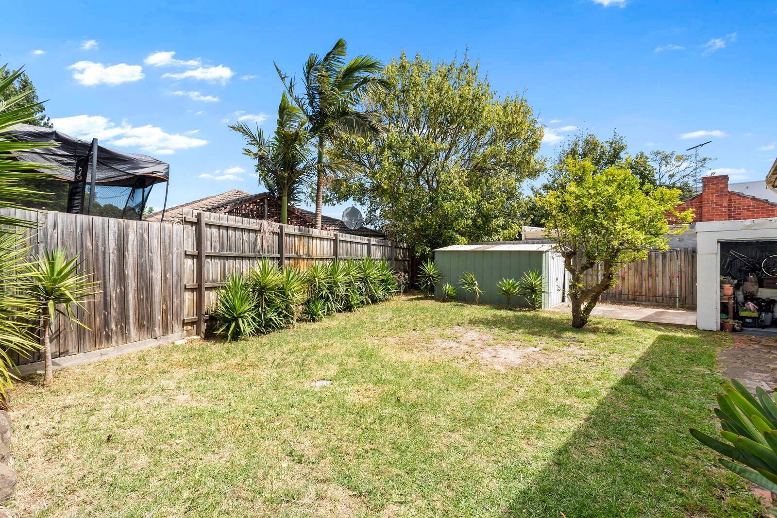 Property Gallery Thumbnail 12