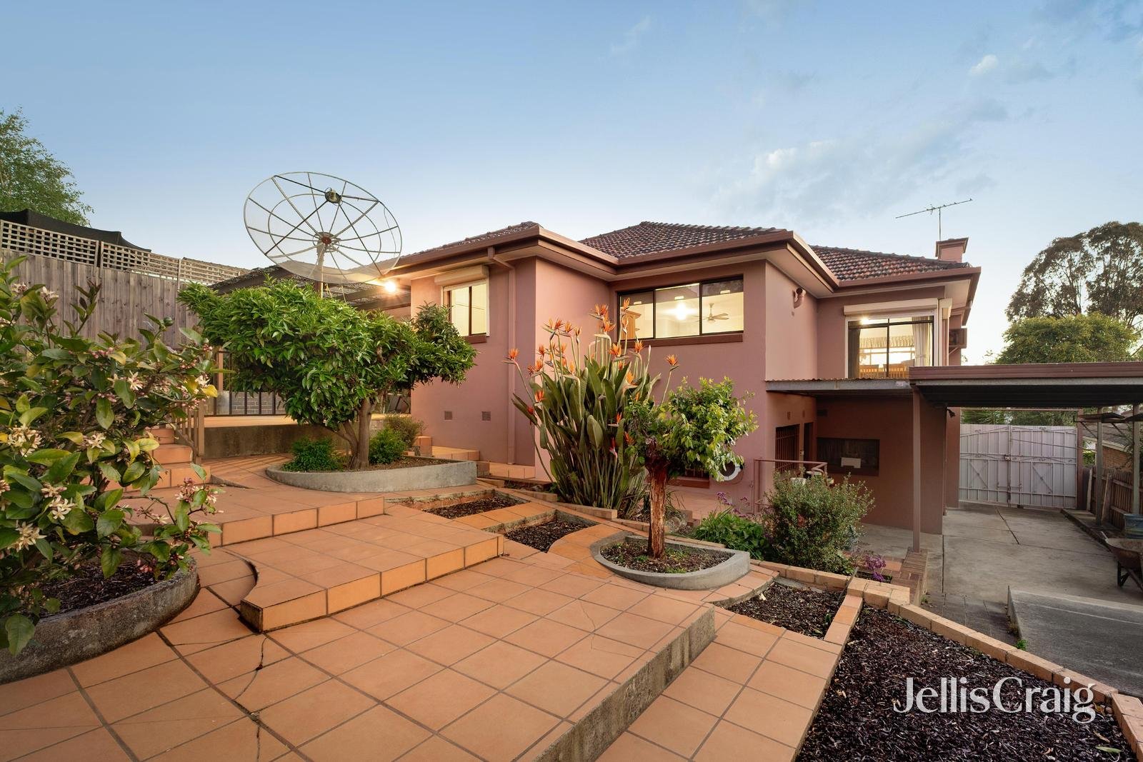 44 Douglas Street, Rosanna image 15