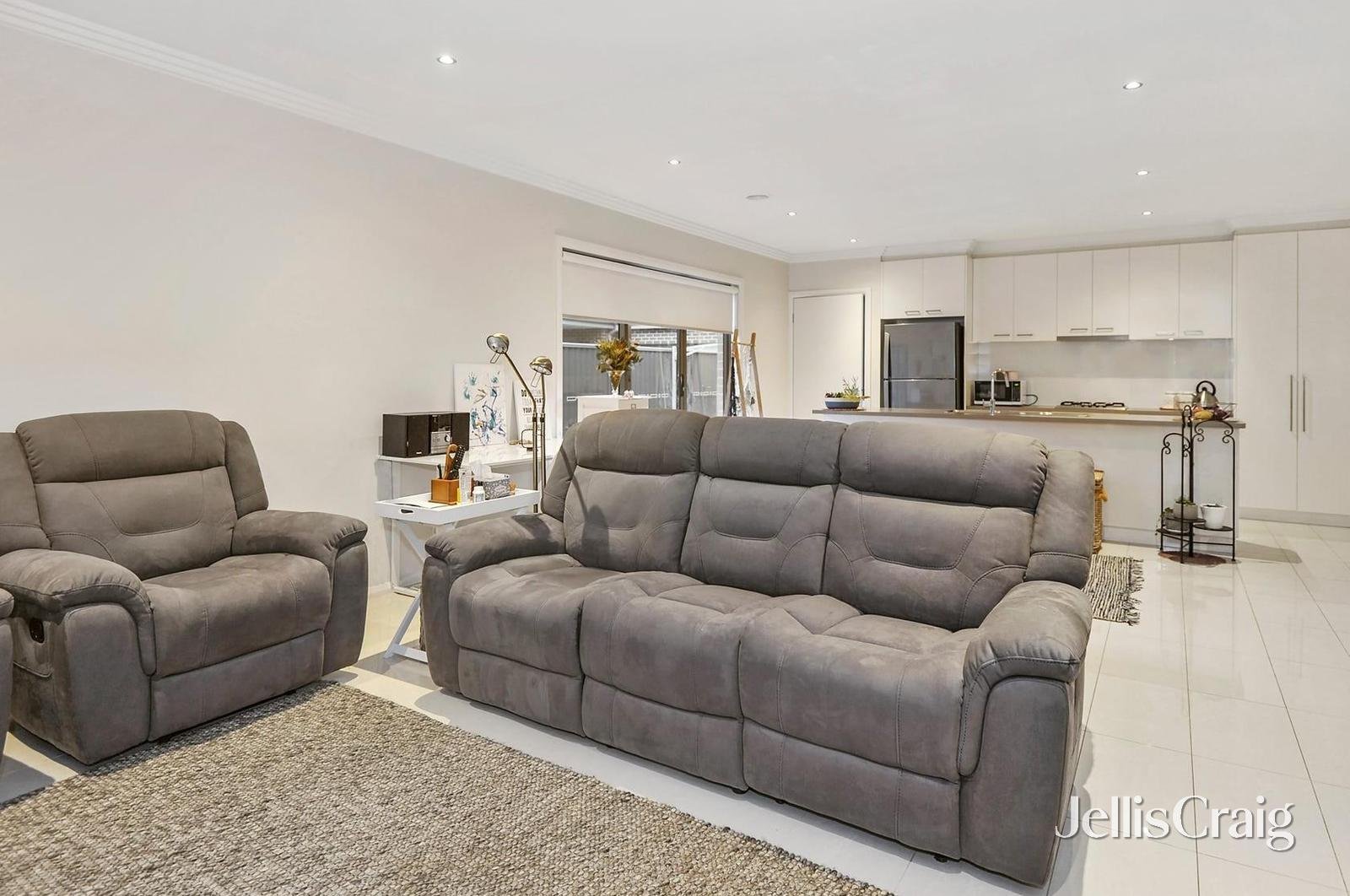 44 Elaine Avenue, Alfredton image 3