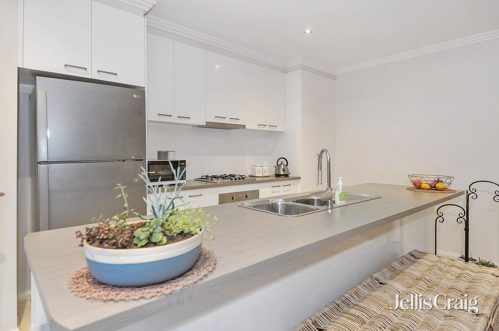 44 Elaine Avenue, Alfredton image 2