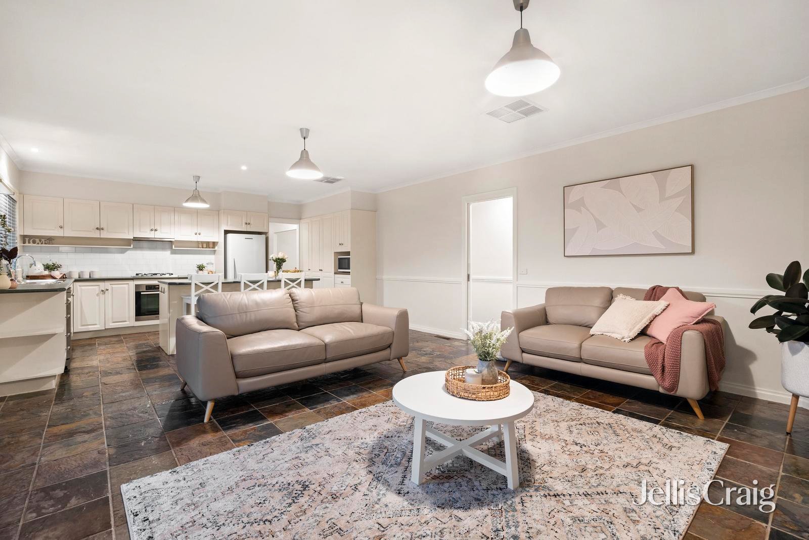 44 Eskdale Drive, Croydon&nbsp;Hills image 3