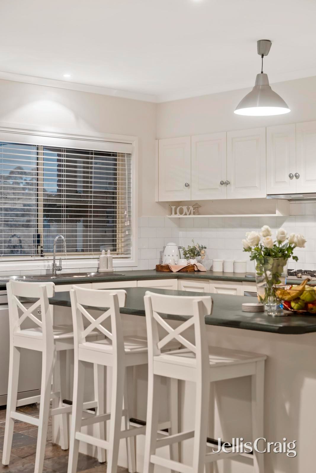 44 Eskdale Drive, Croydon&nbsp;Hills image 5