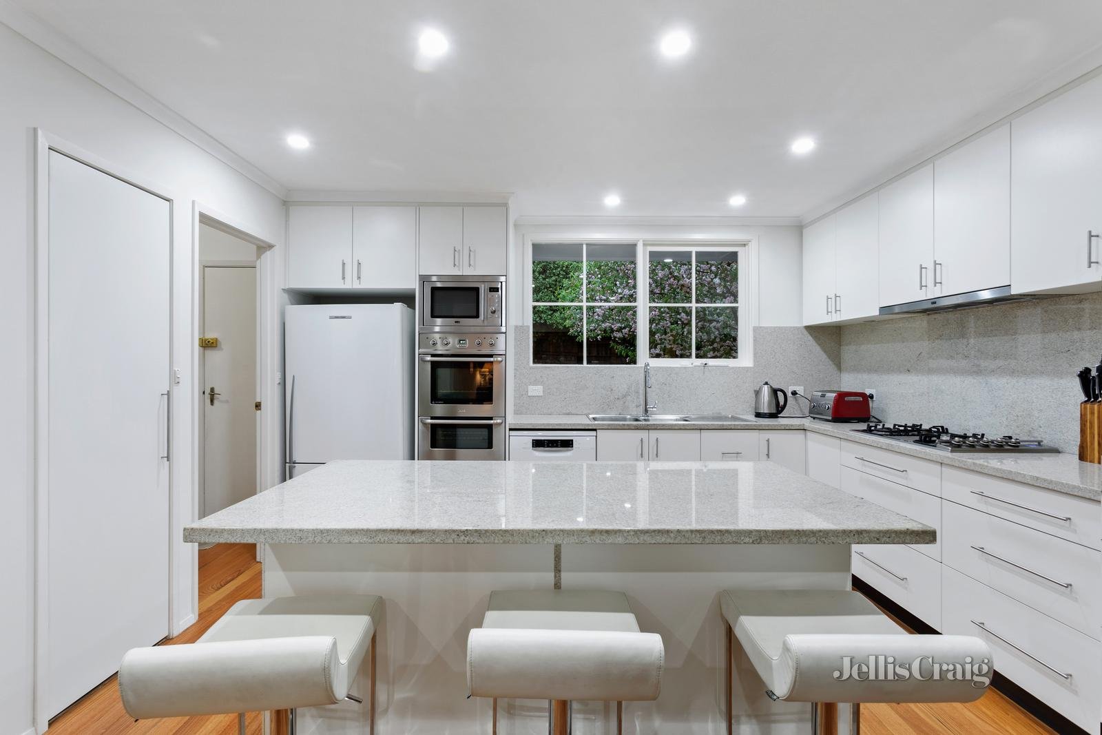 44 Eucalypt Avenue, Templestowe Lower image 5