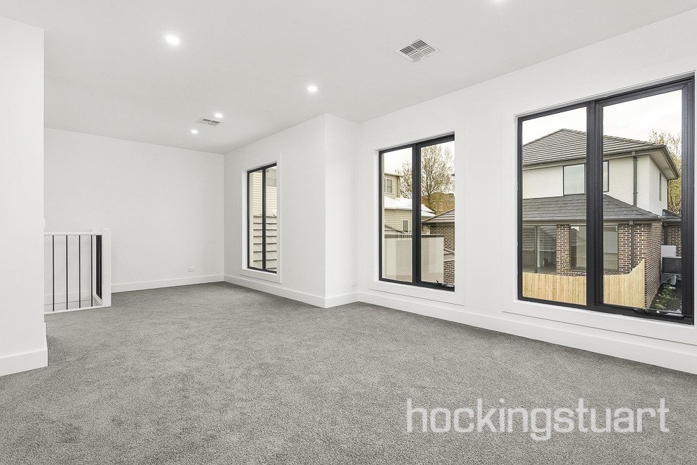 4/4 Felix Street, Surrey Hills image 7