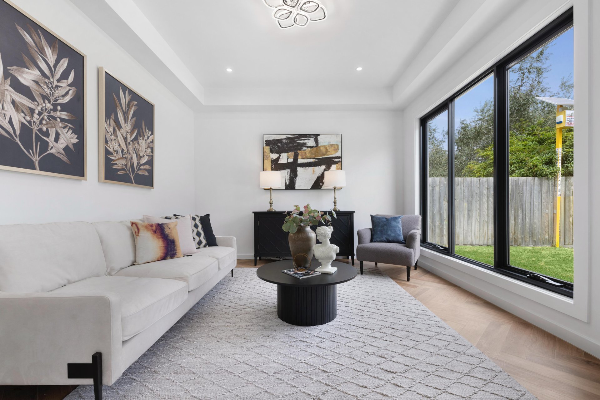 44 Forster Road, Mount Waverley image 3