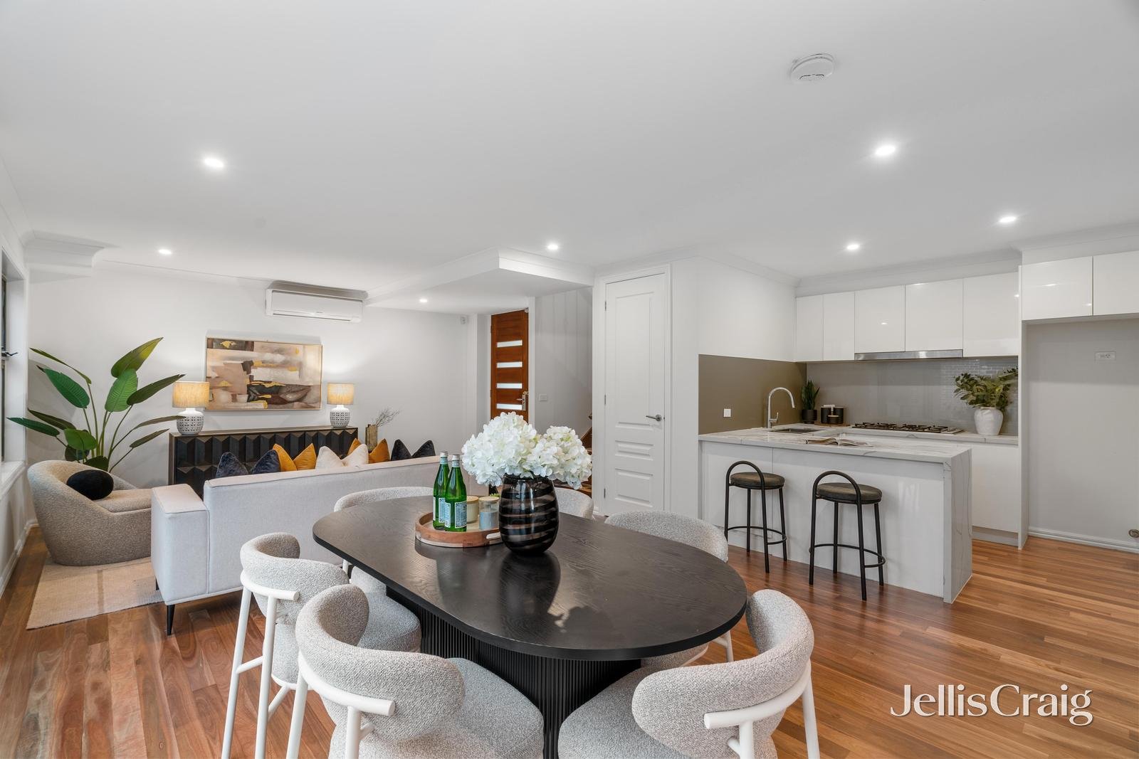 4/4 Fortune Street, Box Hill North image 3