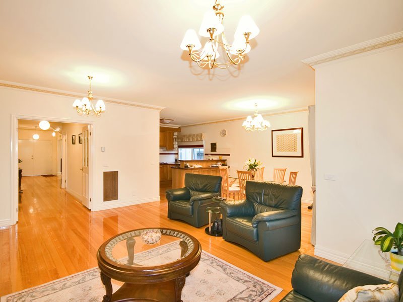 44 Frederick Street, Balwyn image 2