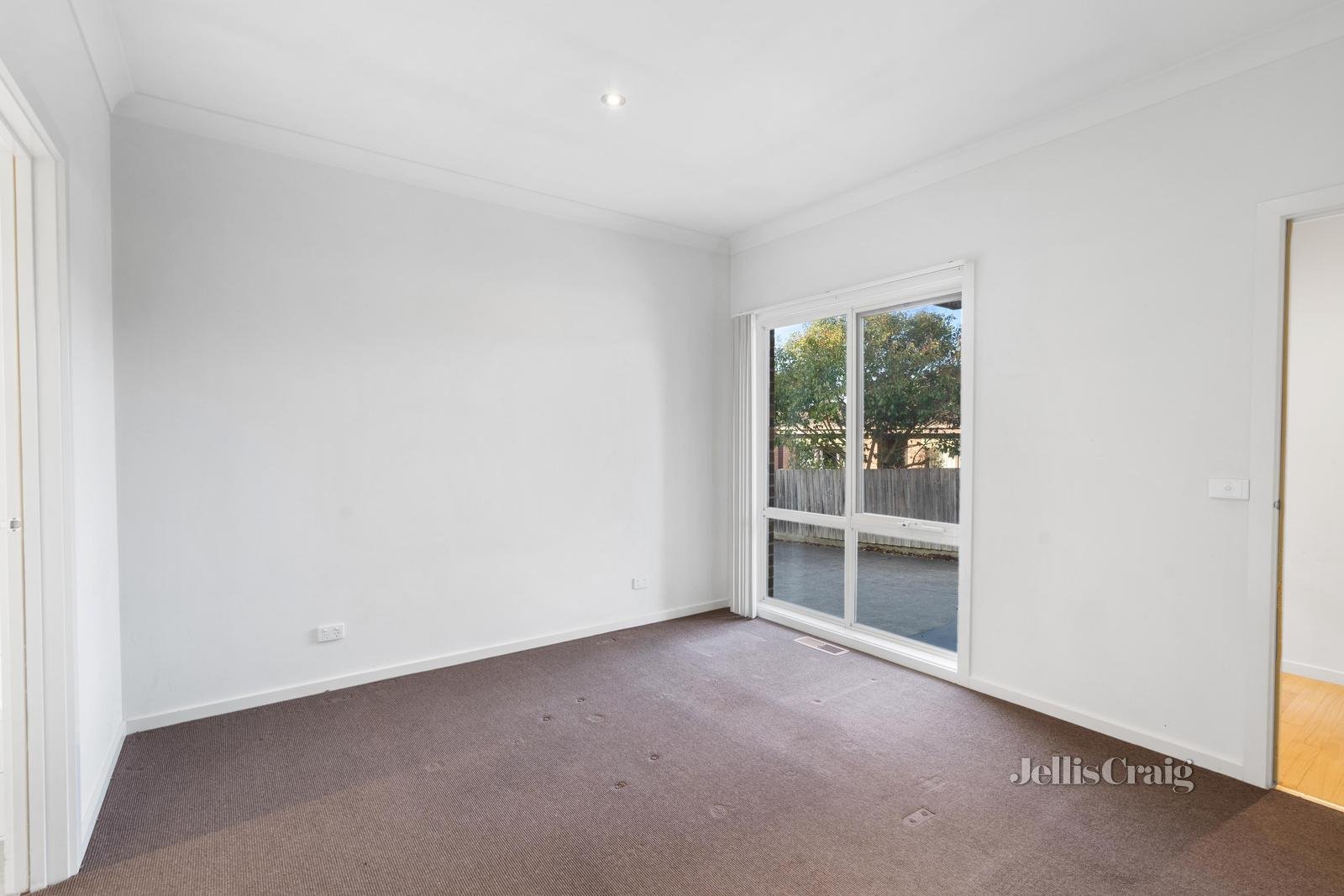 4/4 Freeman Street, Ringwood East image 9