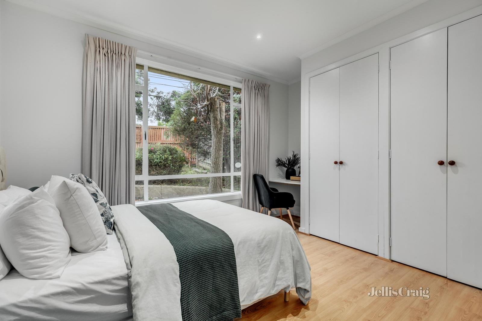 44 Furneaux Grove, Bulleen image 10