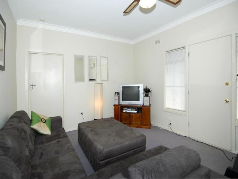 44 Giddings Street, North Geelong image 4