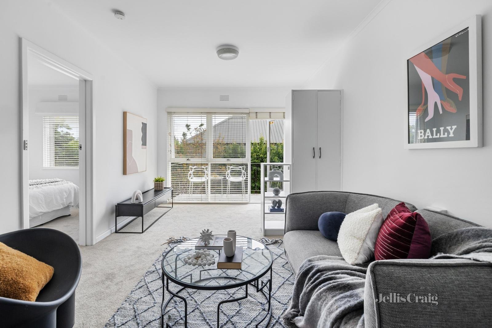 4/4 Glen Street, Hawthorn image 1