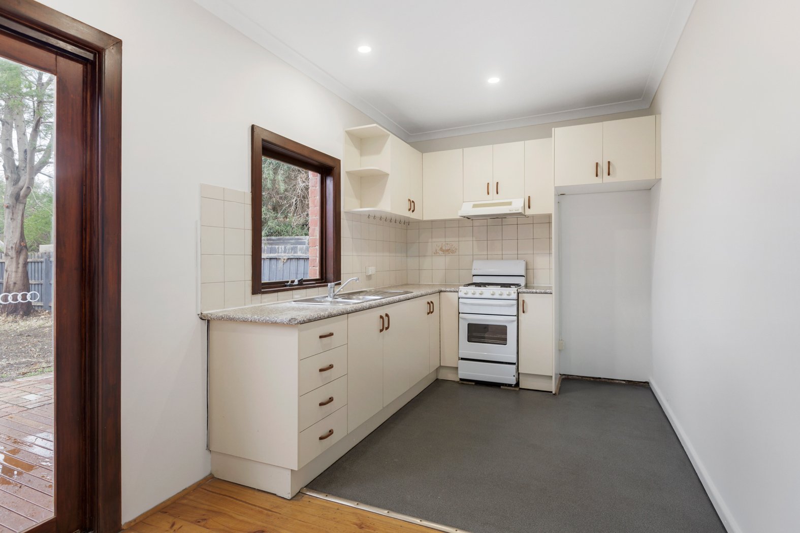 44 Glengyle Street, Coburg image 2