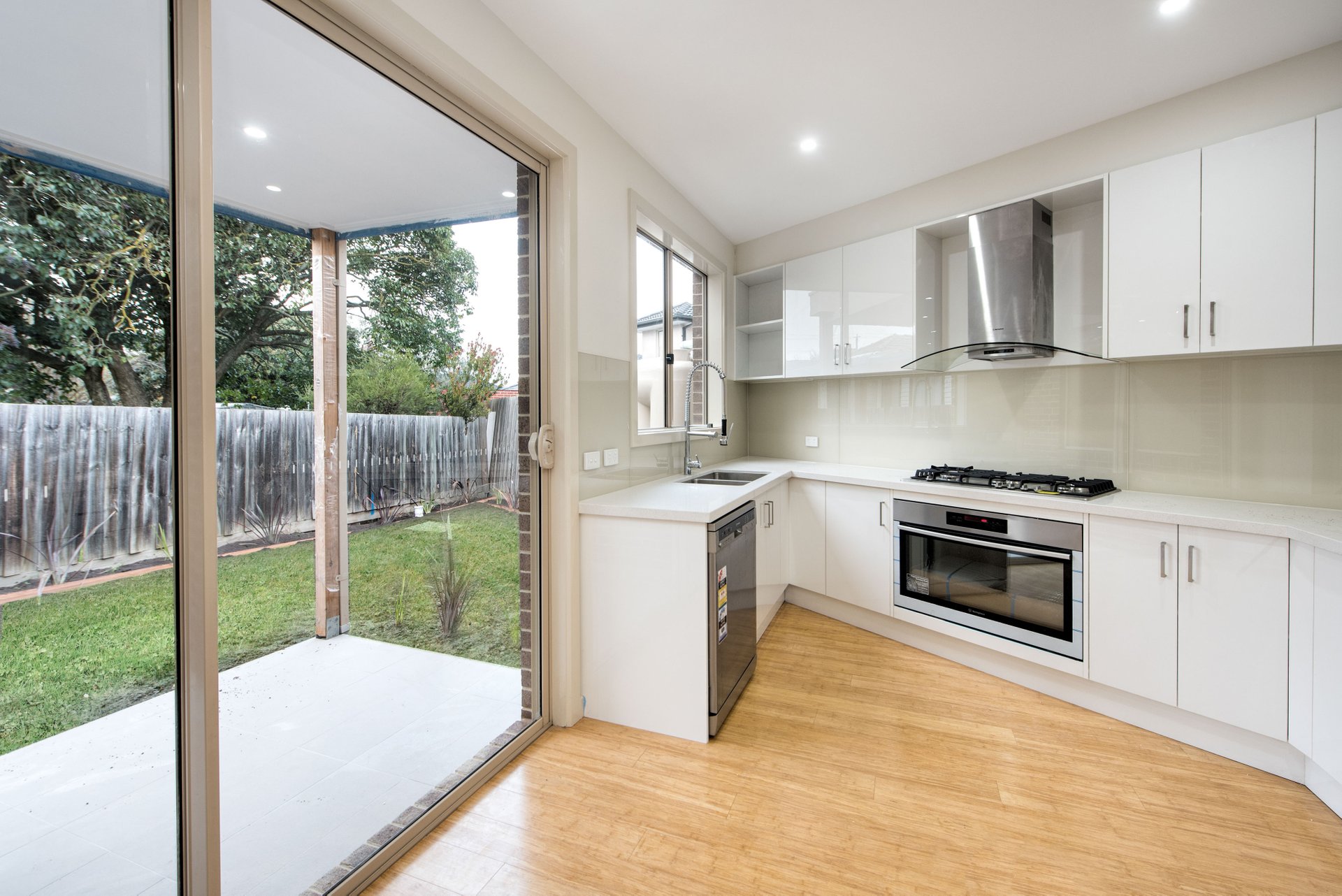44 Gunyah Road, Blackburn North image 6