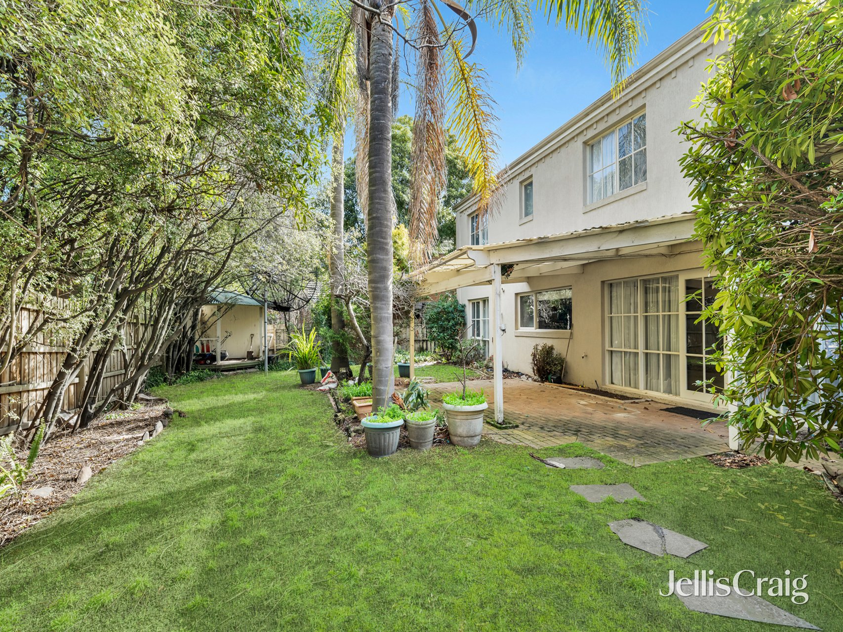 44 Highwood Drive, Wheelers Hill image 11